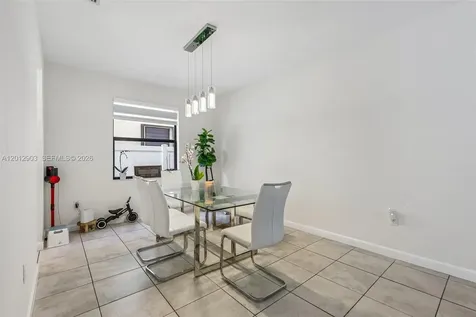 10594 W 35th Lane Hialeah FL 33018