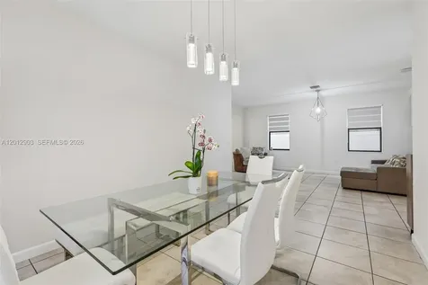 10594 W 35th Lane Hialeah FL 33018