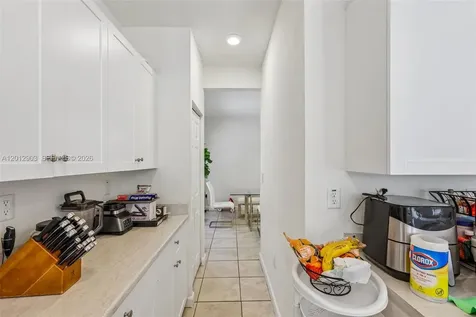 10594 W 35th Lane Hialeah FL 33018