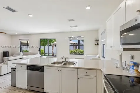 10594 W 35th Lane Hialeah FL 33018