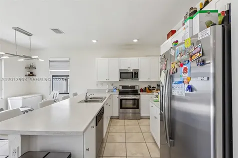 10594 W 35th Lane Hialeah FL 33018