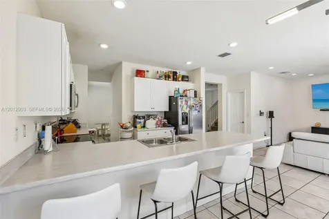 10594 W 35th Lane Hialeah FL 33018