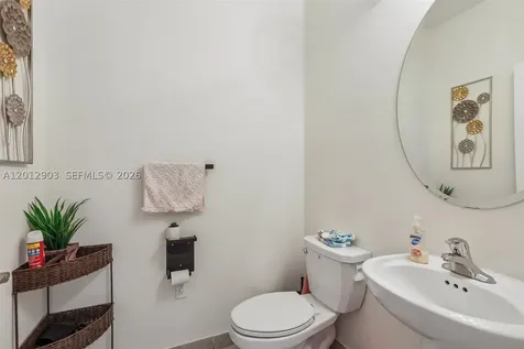 10594 W 35th Lane Hialeah FL 33018