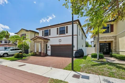 10594 W 35th Lane Hialeah FL 33018