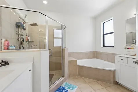 10594 W 35th Lane Hialeah FL 33018