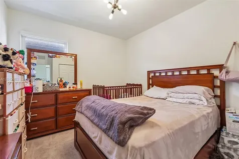 10594 W 35th Lane Hialeah FL 33018