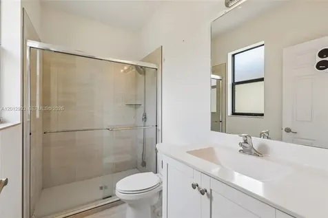 10594 W 35th Lane Hialeah FL 33018