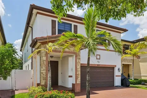 10594 W 35th Lane Hialeah FL 33018