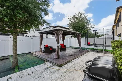 10594 W 35th Lane Hialeah FL 33018