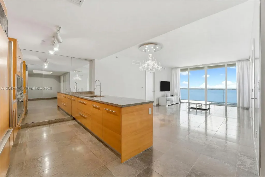 465 Brickell Avenue Miami FL 33131
