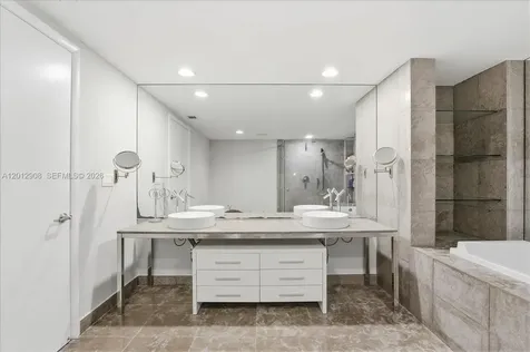 465 Brickell Avenue Miami FL 33131
