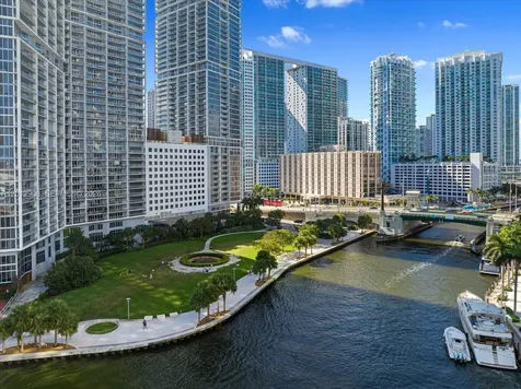 465 Brickell Avenue Miami FL 33131