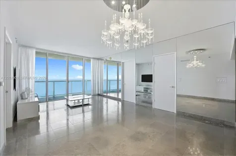 465 Brickell Avenue Miami FL 33131