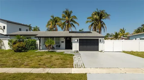 1183 SE 1st Terrace Deerfield Beach FL 33441