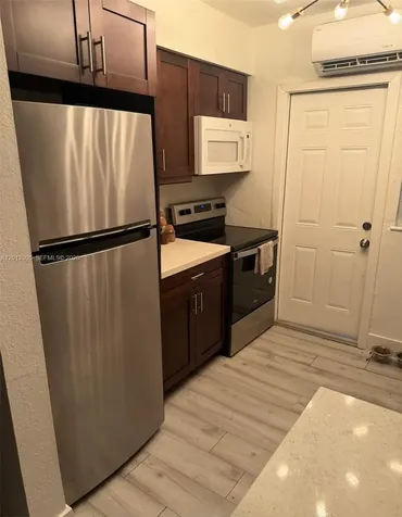 365 NW 103rd Street Miami FL 33150