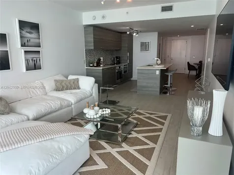 650 NE 32nd Street Miami FL 33137