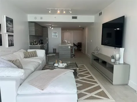 650 NE 32nd Street Miami FL 33137