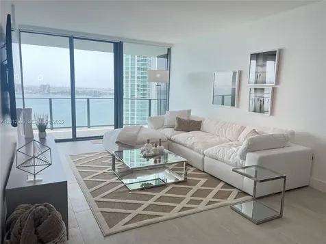 650 NE 32nd Street Miami FL 33137