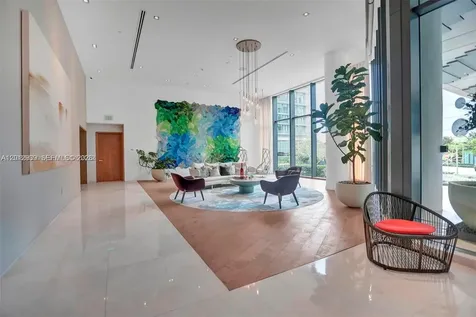 650 NE 32nd Street Miami FL 33137