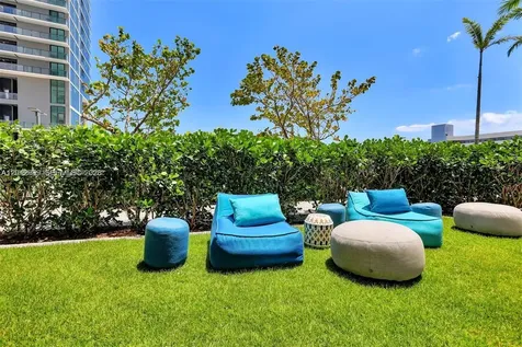 650 NE 32nd Street Miami FL 33137