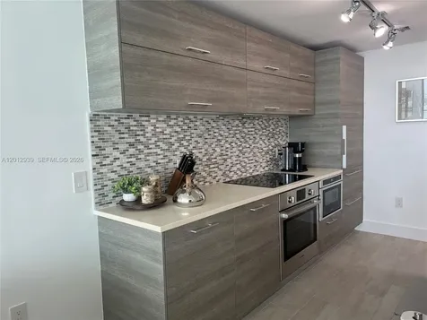 650 NE 32nd Street Miami FL 33137