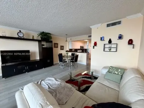 2501 S Ocean Drive Hollywood FL 33019
