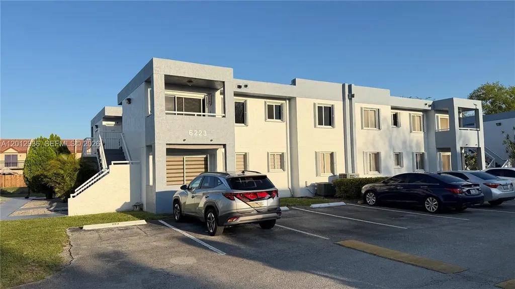 6223 SW 131st Court Miami FL 33183