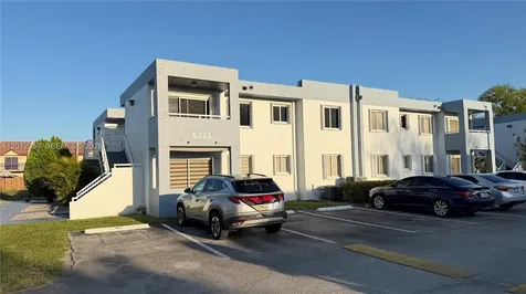 6223 SW 131st Court Miami FL 33183