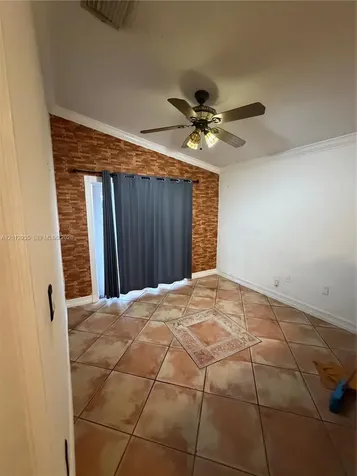 8435 NW 189th Lane Hialeah FL 33015