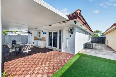 14661 SW 168th Terrace Miami FL 33177