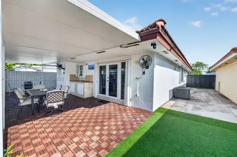 14661 SW 168th Terrace Miami FL 33177