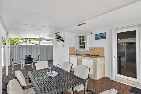 14661 SW 168th Terrace Miami FL 33177