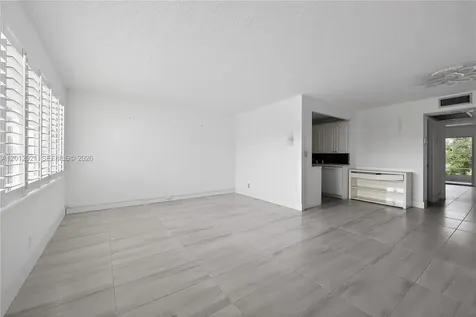 3023 Cambridge B Deerfield Beach FL 33442
