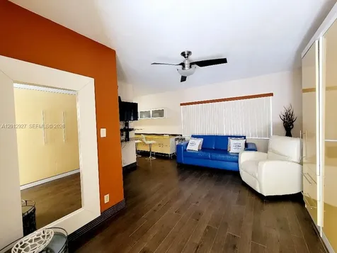 322 Harding Street Hollywood FL 33019
