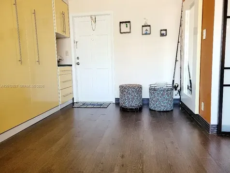 322 Harding Street Hollywood FL 33019