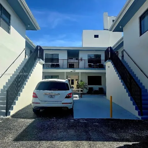 322 Harding Street Hollywood FL 33019