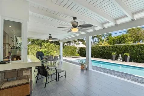 5741 SW 95th Court Miami FL 33173
