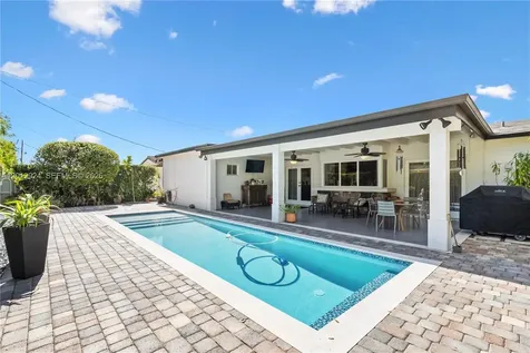 5741 SW 95th Court Miami FL 33173