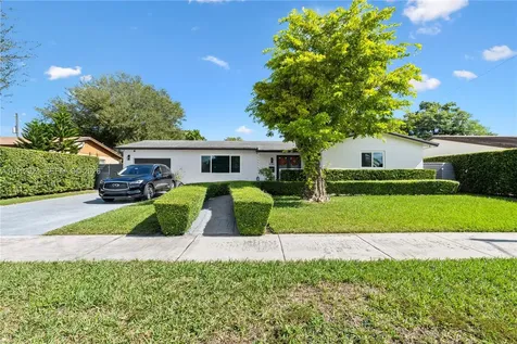 5741 SW 95th Court Miami FL 33173