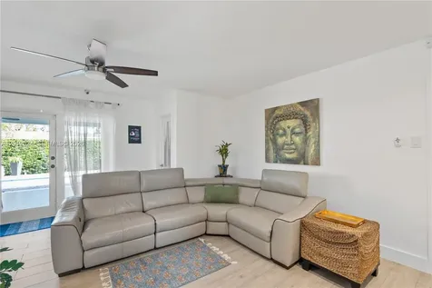 5741 SW 95th Court Miami FL 33173