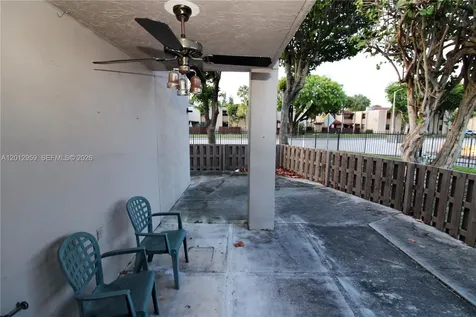 240 W Park Drive Miami FL 33172