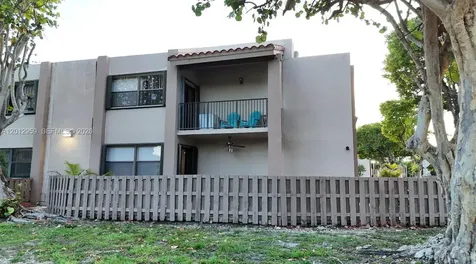 240 W Park Drive Miami FL 33172