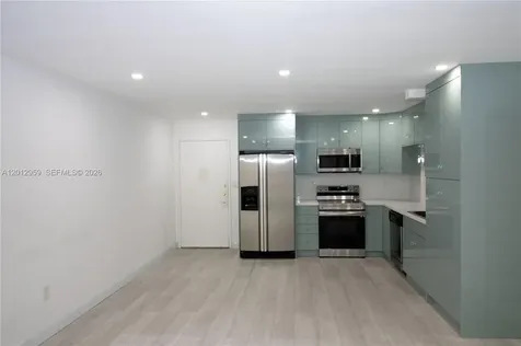 240 W Park Drive Miami FL 33172