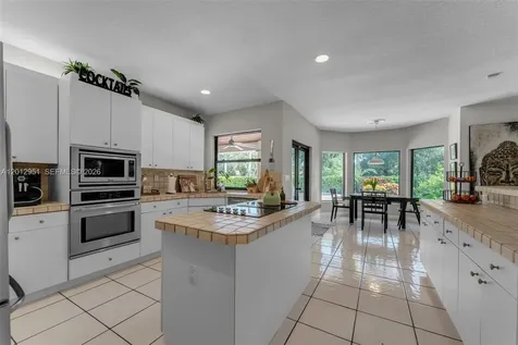 12019 SW 77th Terrace Miami FL 33183