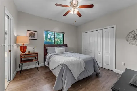 12019 SW 77th Terrace Miami FL 33183