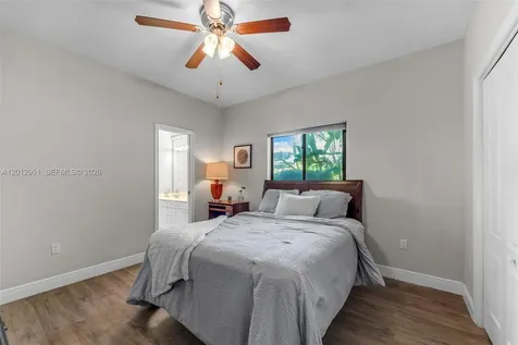 12019 SW 77th Terrace Miami FL 33183