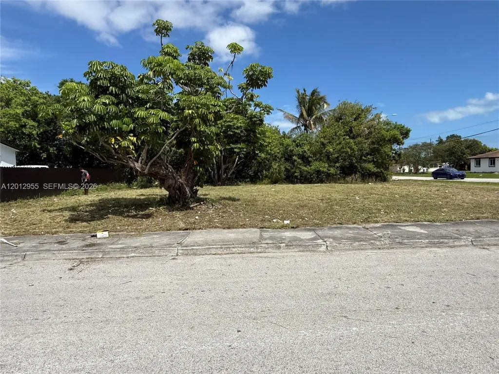 22365 SW 119th Avenue Miami FL 33170