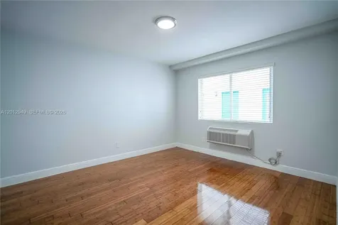7325 Carlyle Avenue Miami Beach FL 33141