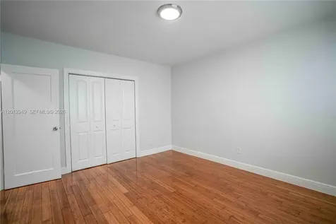 7325 Carlyle Avenue Miami Beach FL 33141