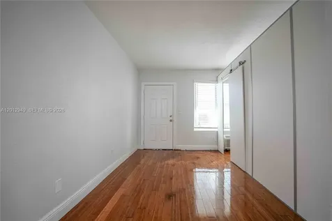 7325 Carlyle Avenue Miami Beach FL 33141